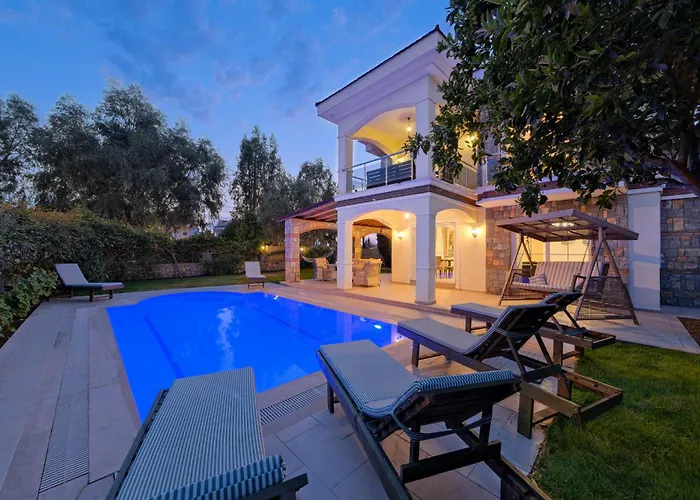 Gul - Private Pool , 10 Min Walk 别墅