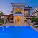 Gul - Private Pool , 10 Min Walk
