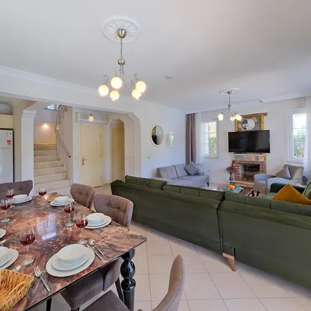 Gul - Private Pool , 10 Min Walk Villa Fethiye