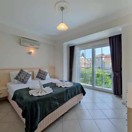 Villa Gul - Private Pool , 10 Min Walk Fethiye