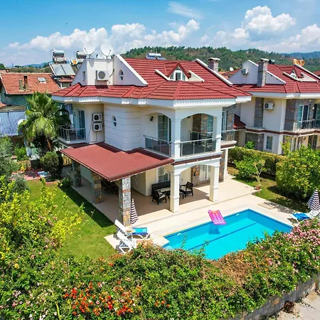 Gul - Private Pool , 10 Min Walk *