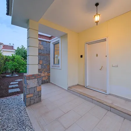 Gul - Private Pool , 10 Min Walk *