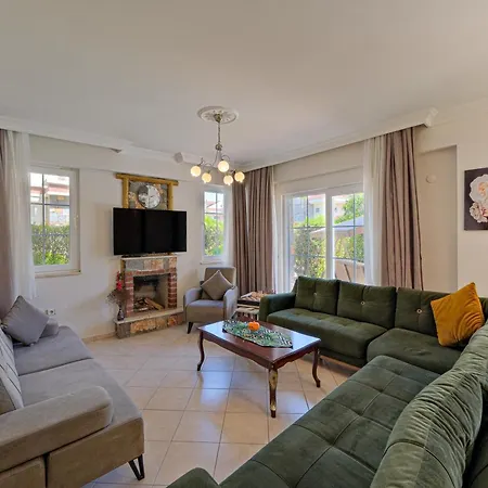 Villa Gul - Private Pool , 10 Min Walk Fethiye