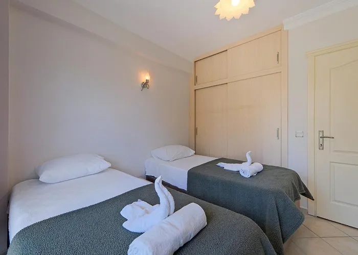 Guel, וילה פאטהיה