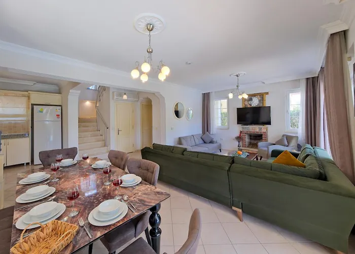 Gul - Private Pool , 10 Min Walk Villa Fethiye