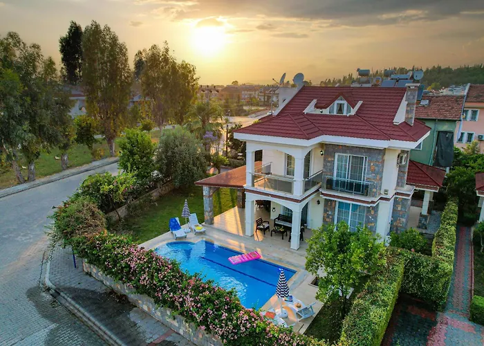 Gul - Private Pool , 10 Min Walk *